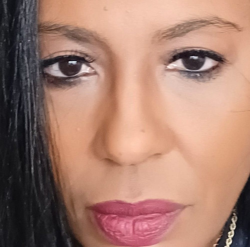 Meet your Posher, Pamela